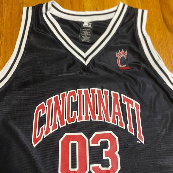 Vintage Cincinnati Bearcats Basketball jersey - Picture 3 of 5